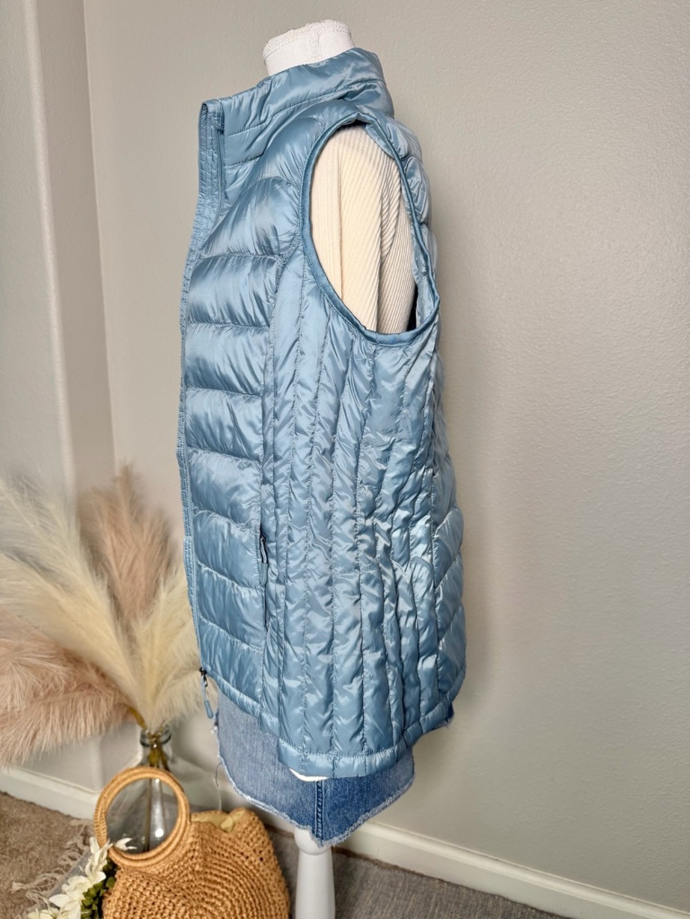 NWT - 32 Degrees - Women's Lightweight Quilted Puffer Vest - Slate Blue - Picture 15 of 16